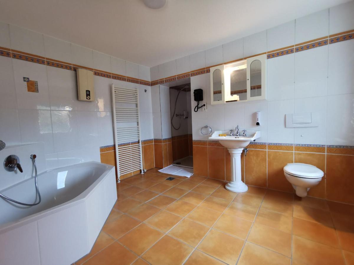 Home Inn Hotel Dormagen Luaran gambar