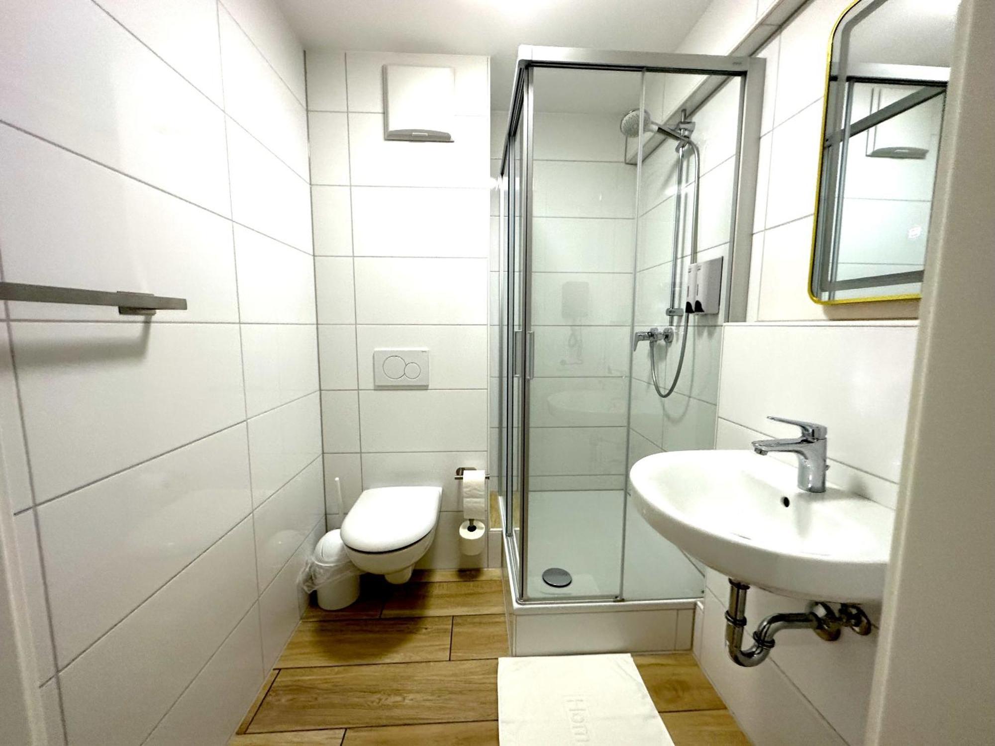 Home Inn Hotel Dormagen Luaran gambar