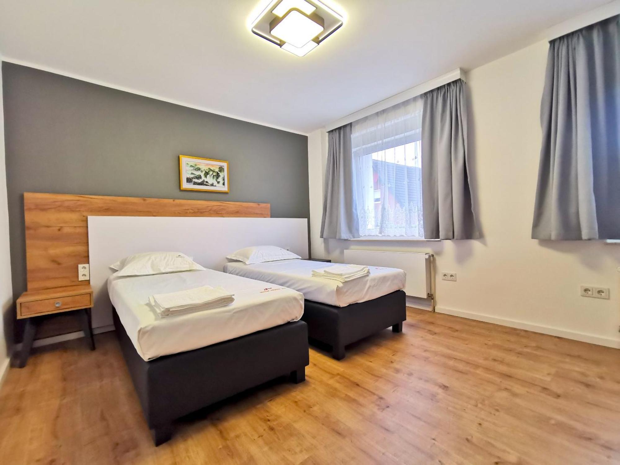 Home Inn Hotel Dormagen Luaran gambar