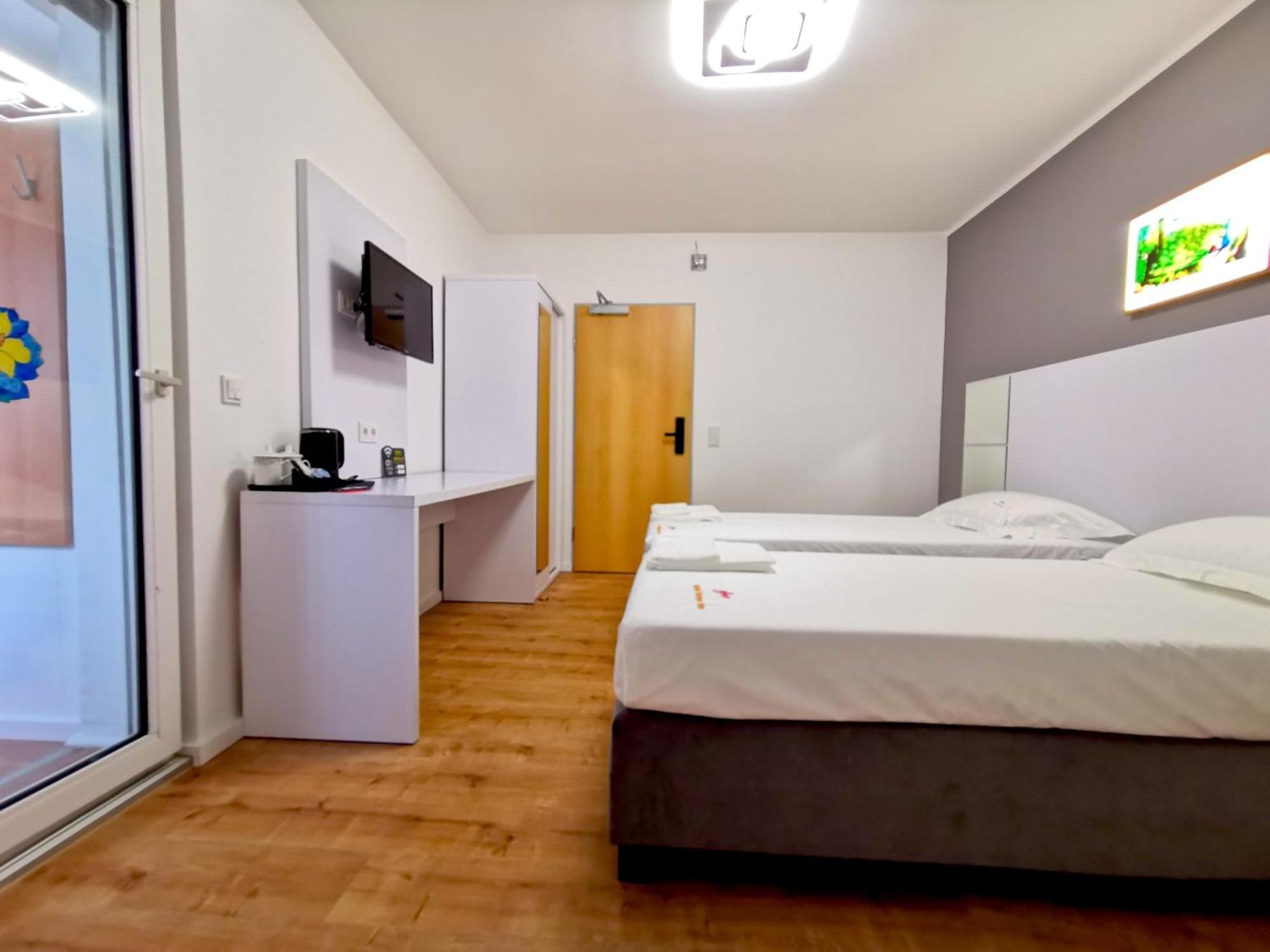 Home Inn Hotel Dormagen Luaran gambar